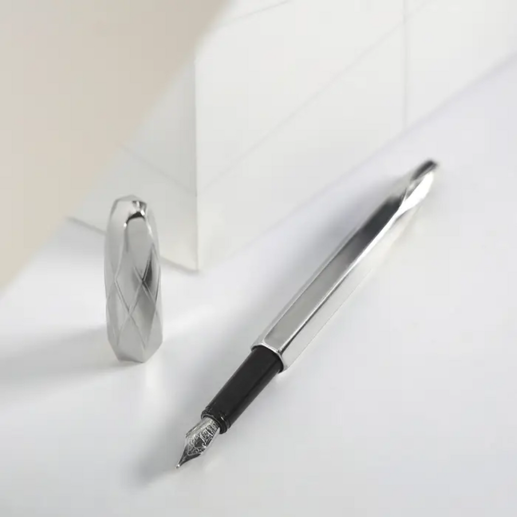 Royal Selangor Solus Oxford Broad Nib Fountain Pen in Wood Box
