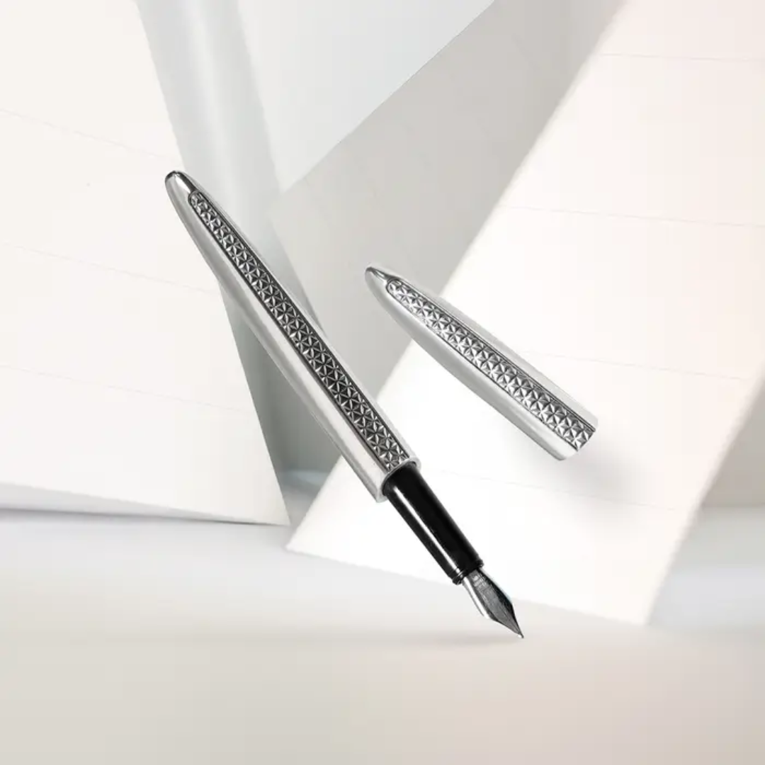 Royal Selangor Solus Zurich Broad Nib Fountain Pen in Wood Box