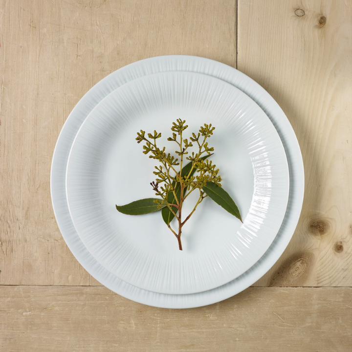 Noritake Conifere 21cm Entrée Plate Set, White, stacked