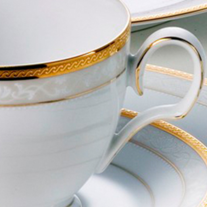 Noritake Hampshire Gold-Oval Platter