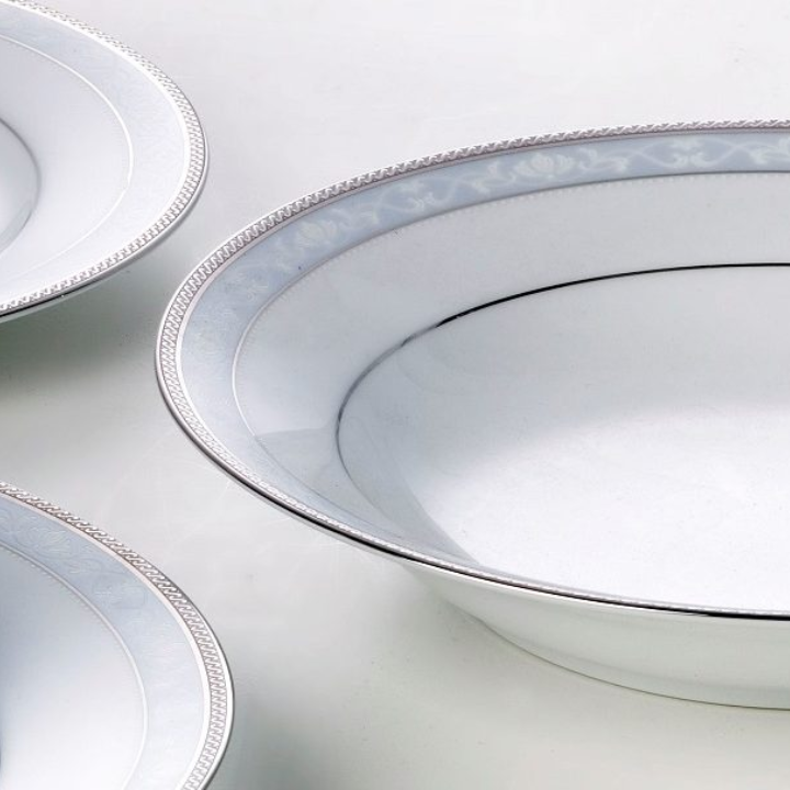Noritake Hampshire Platinum-Salt & Pepper Shaker