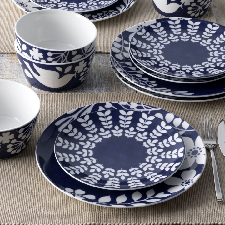 Noritake 12 Piece Bluefjord Porcelain Dinner Set