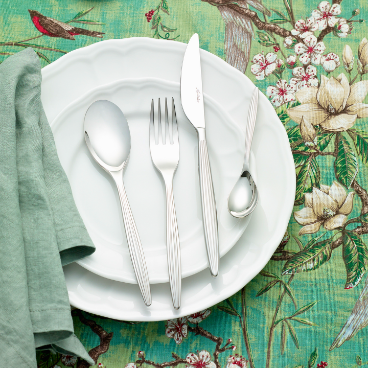 Noritake Baroque White 12pce Dinner Setting for 4 (4 x 21cm Entree, 27cm Dinner & 16cm Bowl