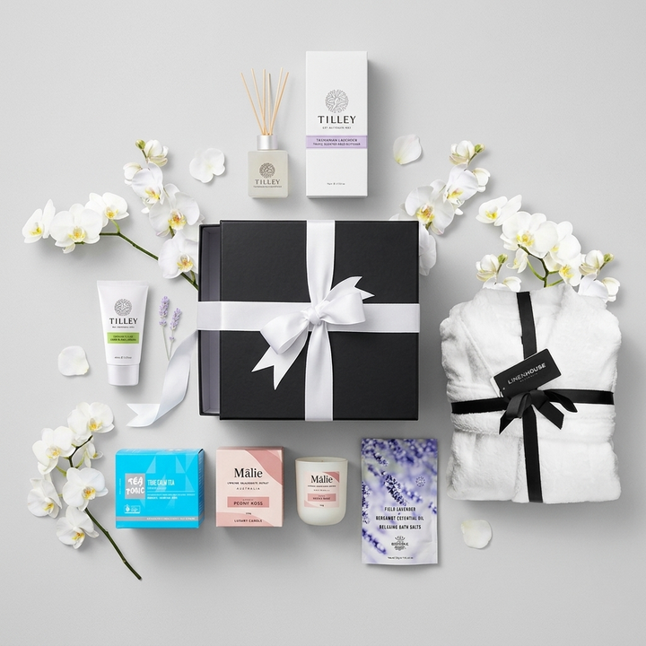 Luxury Self Care Gift Hamper-2