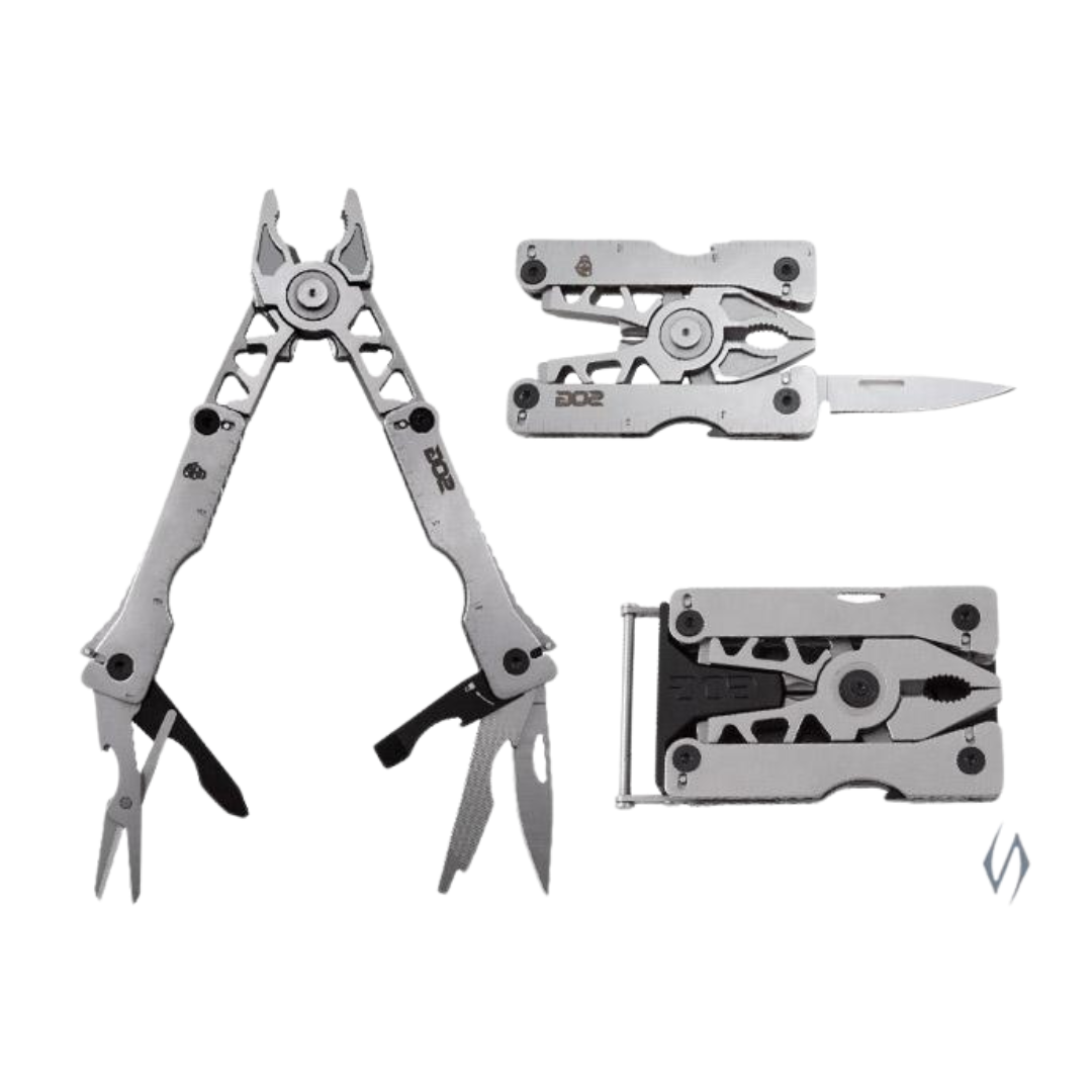 Sog Pentagon XR Lock Blackout, a blacked-out pocket knife for everyday carry.