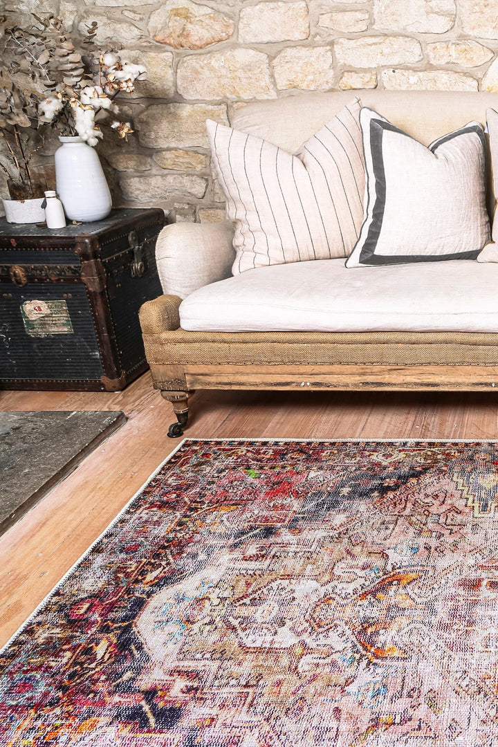 Vintage Crown Ernest Multi Distressed Vintage Rug 160x230