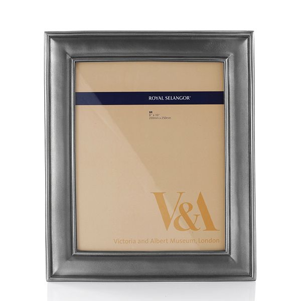 Royal Selangor English Photoframe 8R - THE INSPIRED V&A MUSEUM COLLECTION