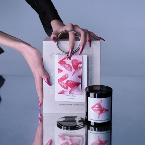 Handhandhand Soy Wax Scented Candle Kisses Tuberoses | King Of Knives Australia