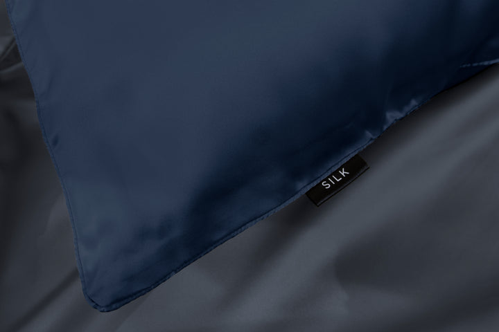 Ardor Navy Silk Pillowcase 51x76cm – Soft & Stylish Sleep | King of Knives e-store