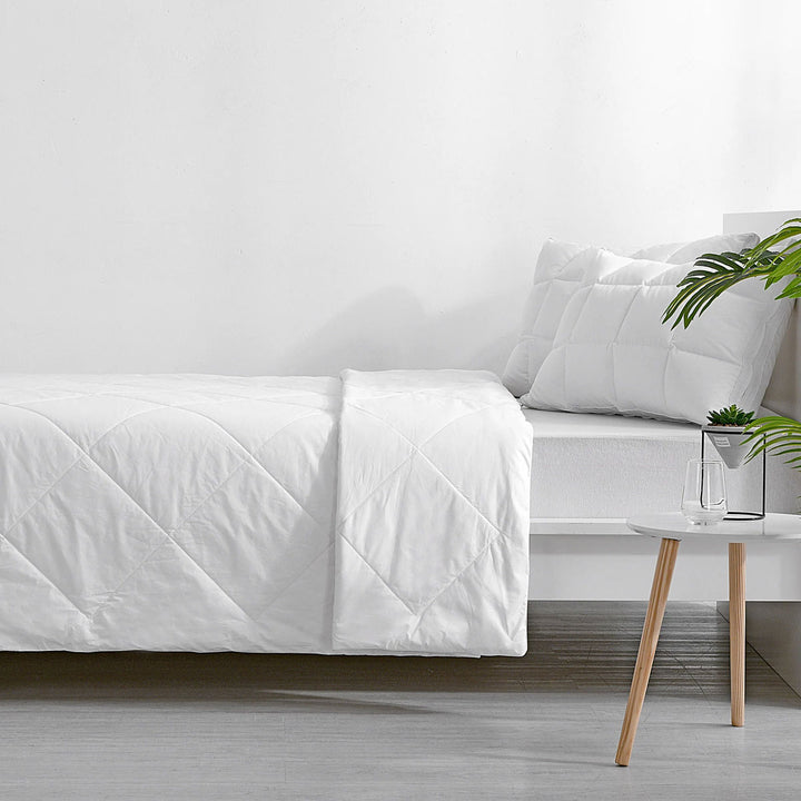 Bianca Bamboo Summer Quilt Double 250GSM Lightweight | King of Knives e-store